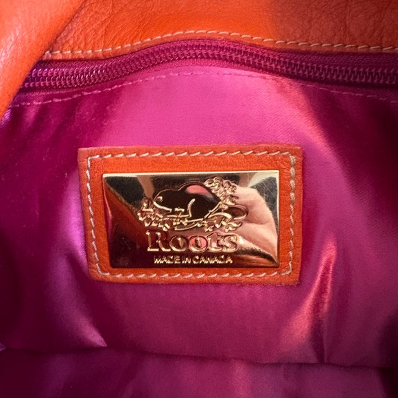 Roots Orange Leather Shoulder Bag - Picture 10 of 11